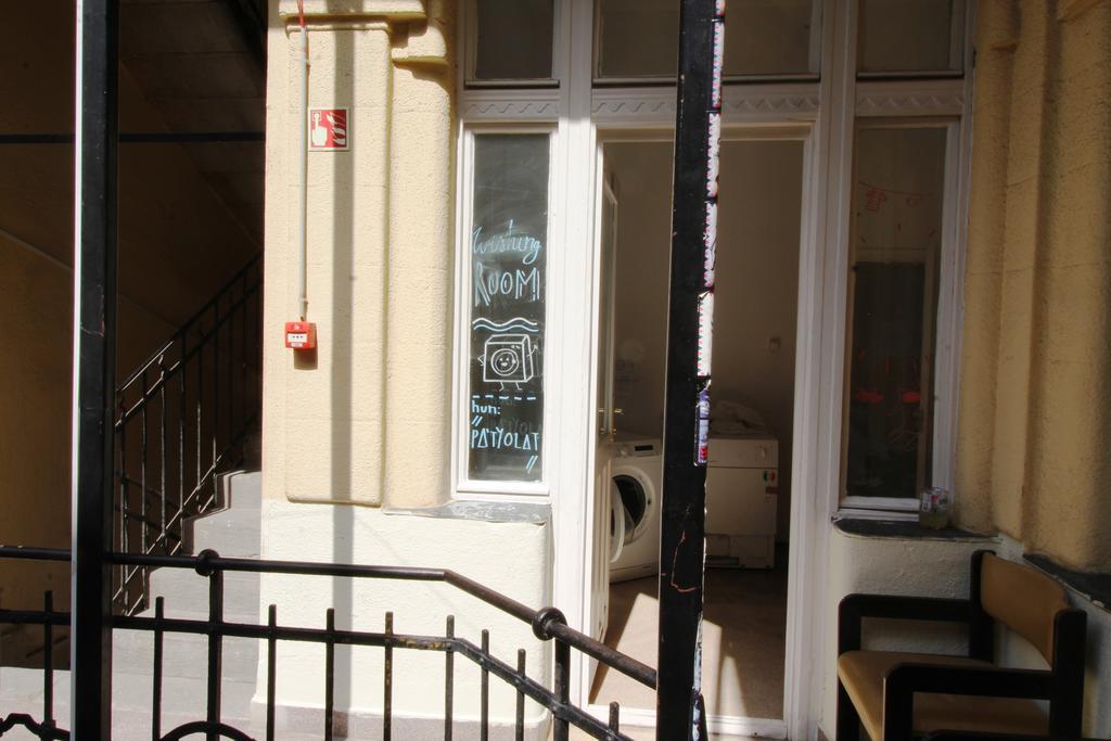 Dbc Hostel Budapest Exteriör bild