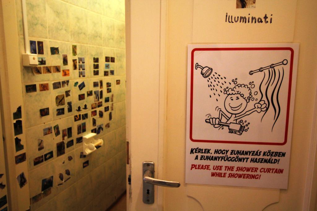 Dbc Hostel Budapest Rum bild